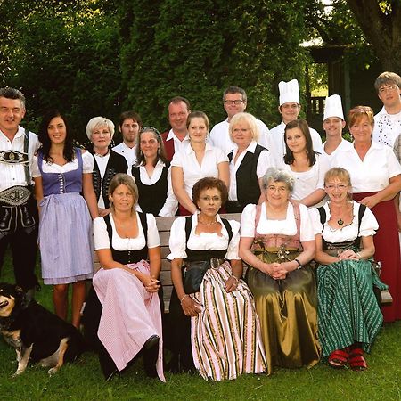 Gasthof Zum Ott Staudach-Egerndach Bagian luar foto