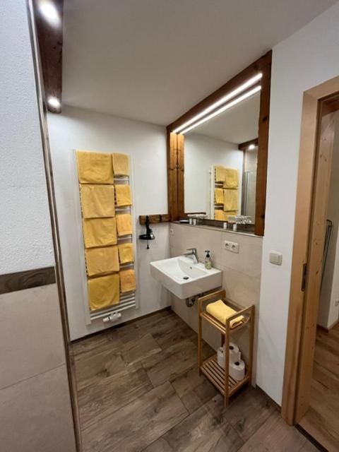 Gasthof Zum Ott Staudach-Egerndach Bagian luar foto