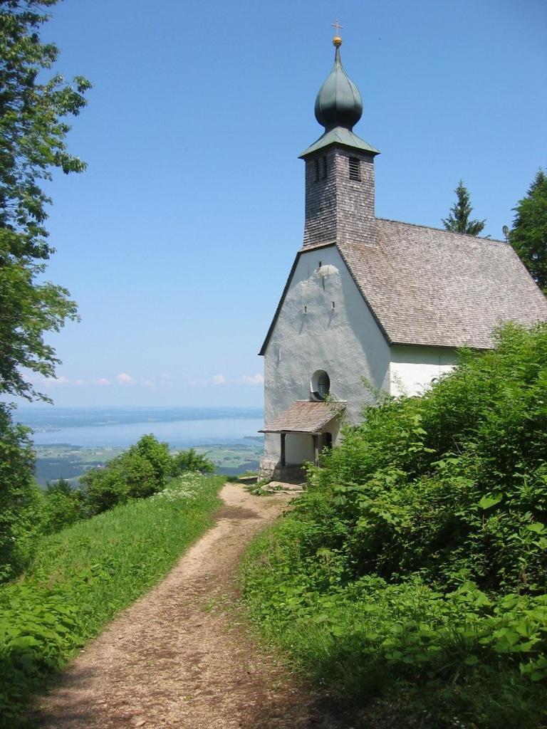 Gasthof Zum Ott Staudach-Egerndach Bagian luar foto